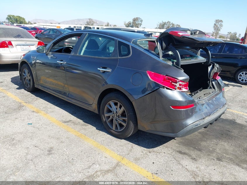 2019 Kia Optima VIN 5XXGT4L38KG311535 IAAI salvage auction — REAR END, Salvage Title, sold $1,500 on 2026-07-21 (photo 3)