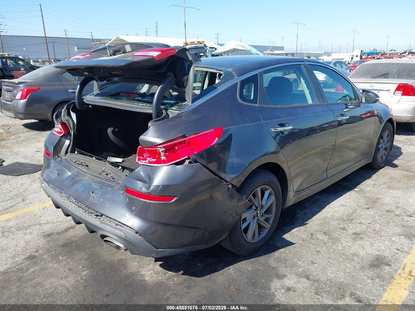 2019 Kia Optima VIN 5XXGT4L38KG311535 IAAI salvage auction — REAR END, Salvage Title, sold $1,500 on 2026-07-21 (photo 4)
