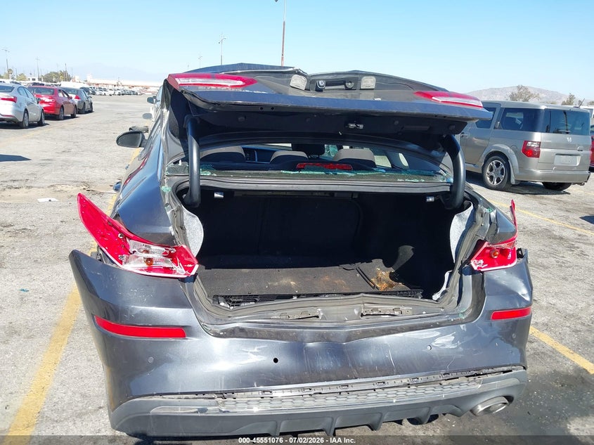 2019 Kia Optima VIN 5XXGT4L38KG311535 IAAI salvage auction — REAR END, Salvage Title, sold $1,500 on 2026-07-21 (photo 6)