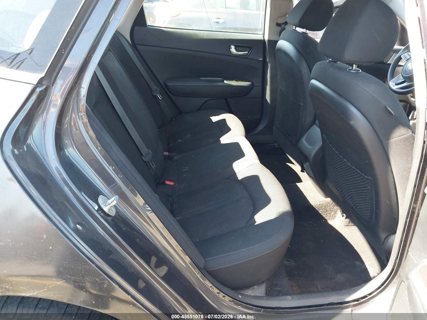 2019 Kia Optima VIN 5XXGT4L38KG311535 IAAI salvage auction — REAR END, Salvage Title, sold $1,500 on 2026-07-21 (photo 8)