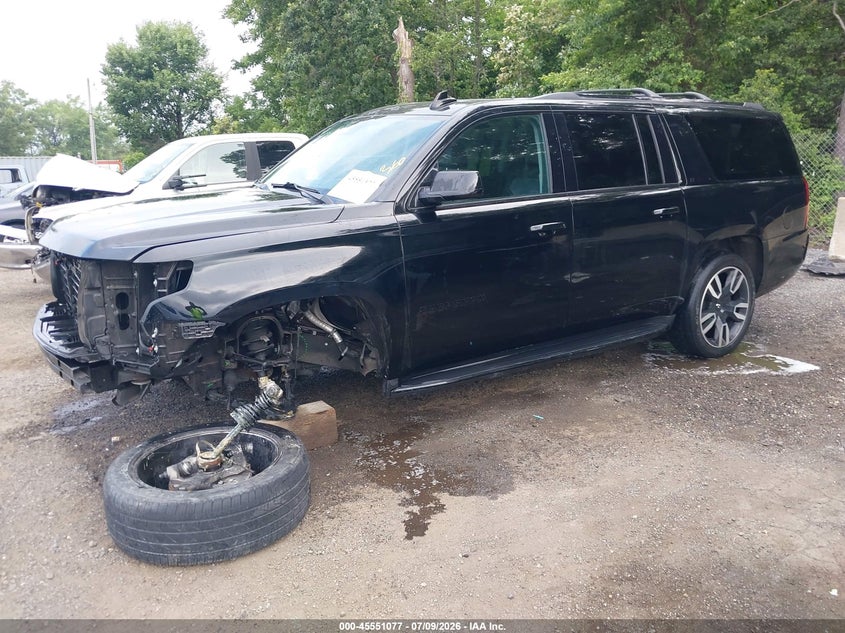 2020 Chevrolet Suburban VIN 1GNSKHKCXLR288951 IAAI salvage auction — FRONT END, Salvage (Pennsylvania), sold $5,600 on 2026-07-19 (photo 2)