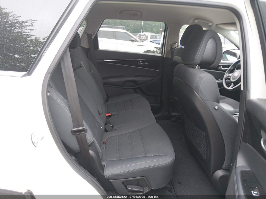 2016 Kia Sorento VIN 5XYPG4A32GG126410 IAAI salvage auction — NORMAL WEAR, Clear (New Jersey), sold $1,750 on 2026-07-20 (photo 8)
