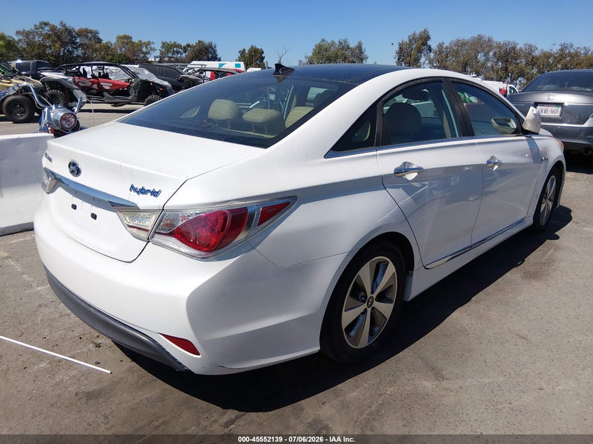 2012 Hyundai Sonata VIN KMHEC4A47CA060650 IAAI salvage auction — NORMAL WEAR, Clear - Dealer Only (California), sold $400 on 2026-07-30 (photo 4)