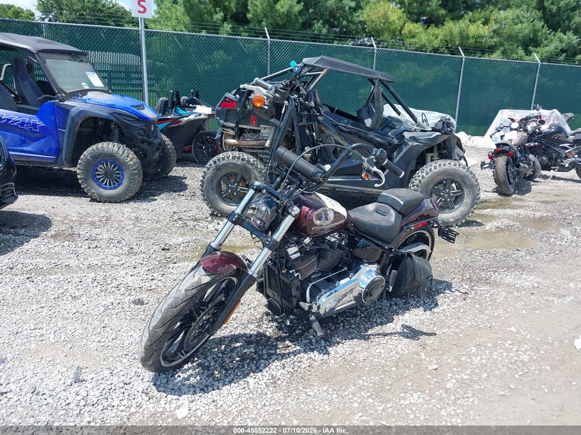 2018 Harley-davidson Breakout VIN 1HD1YHK1XJC019638 IAAI salvage auction — LEFT FRONT, Salvage Title, sold $7,500 on 2026-09-01 (photo 2)