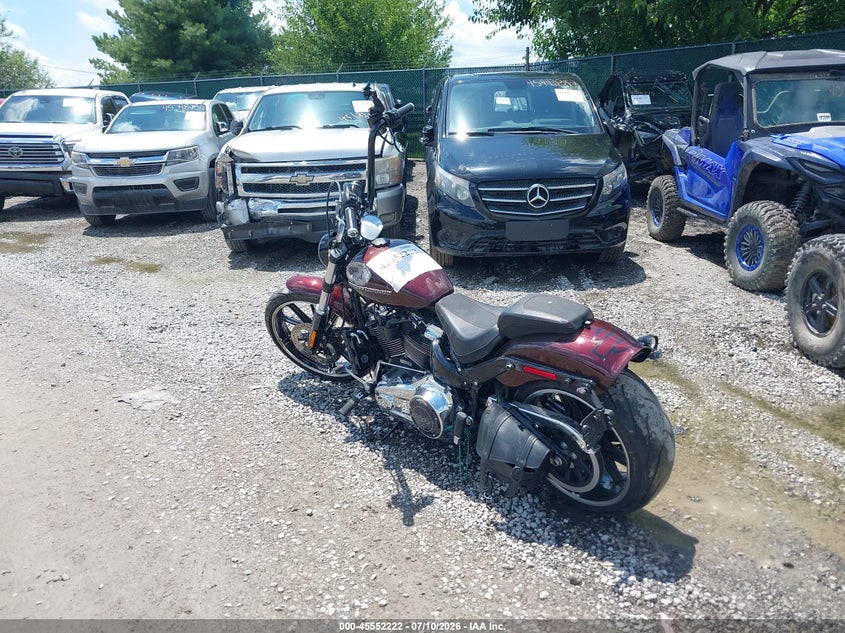 2018 Harley-davidson Breakout VIN 1HD1YHK1XJC019638 IAAI salvage auction — LEFT FRONT, Salvage Title, sold $7,500 on 2026-09-01 (photo 3)