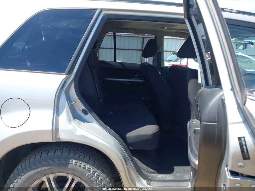 2009 Suzuki Grand vitara VIN JS3TD148X94100198 IAAI salvage auction — LEFT FRONT, Bill Of Sale (Washington), sold $275 on 2026-07-21 (photo 8)