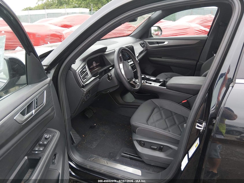 2025 Volkswagen Atlas cross sport VIN 1V2JE2CA1SC230121 IAAI salvage auction — LEFT FRONT, Clear (Florida), sold $13,400 on 2026-07-16 (photo 5)