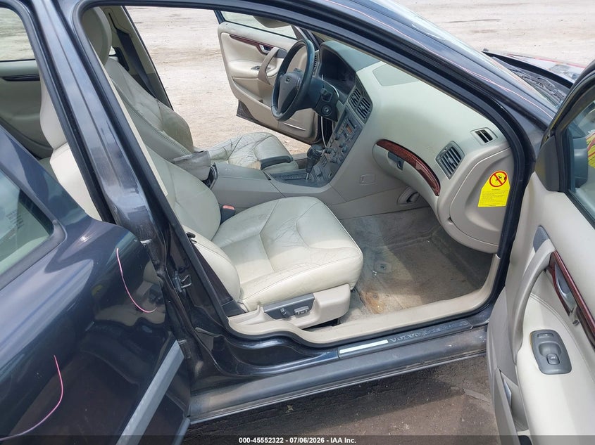 2002 Volvo S60 VIN YV1RS58D422124232 IAAI salvage auction — FRONT END, Salvage - 75% Or Less (Maryland), sold $25 on 2026-07-28 (photo 5)
