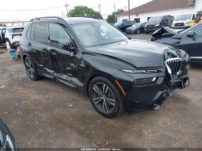 2023 BMW X7 VIN 5UX23EM00P9R22070 — IAAI salvage auction photo