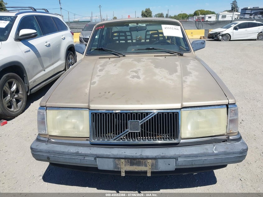 1993 Volvo 240 VIN YV1AS8314P1489969 IAAI salvage auction — NORMAL WEAR, Clear - Dealer Only (California), sold $300 on 2026-07-16 (photo 6)