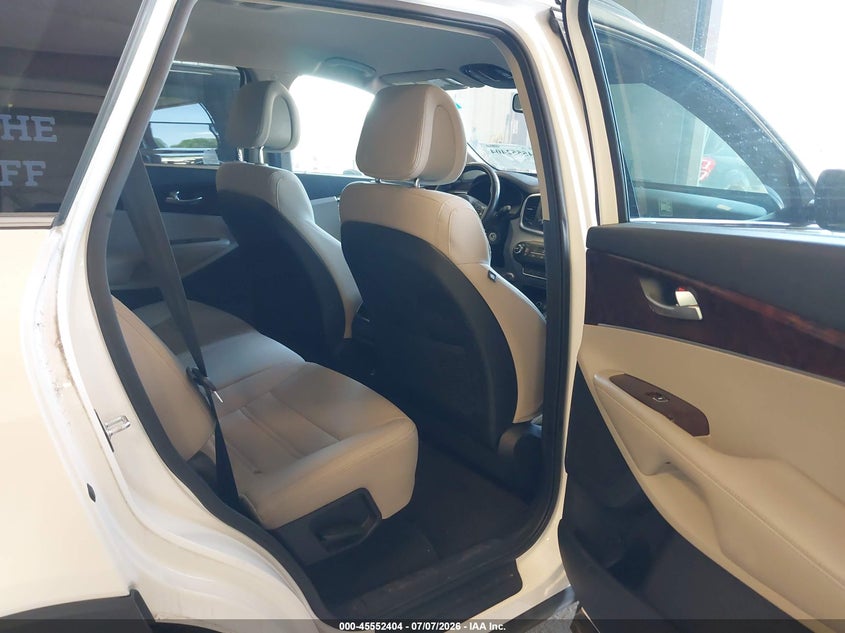 2016 Kia Sorento VIN 5XYPGDA38GG039515 IAAI salvage auction — NORMAL WEAR, Salvage (Michigan), sold $1,500 on 2026-07-28 (photo 8)