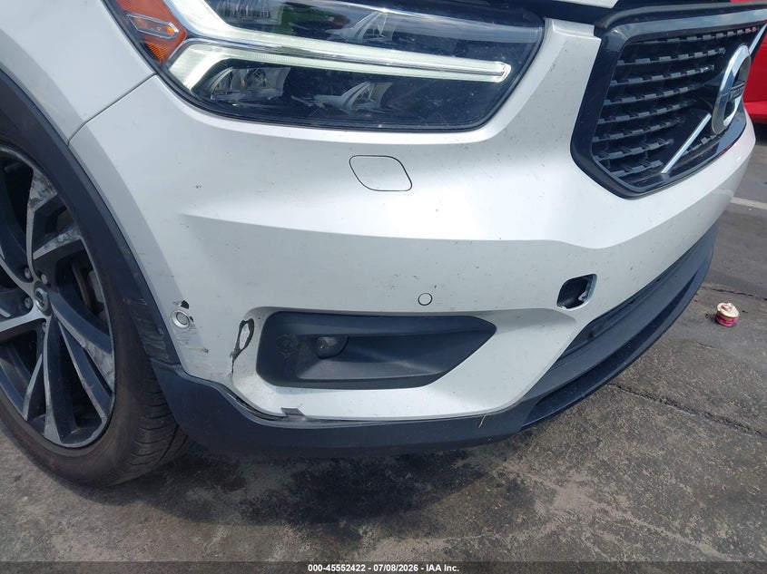 2019 Volvo Xc40 VIN YV4162UM4K2094299 IAAI salvage auction — FRONT END, Salvage Title, sold $9,300 on 2026-09-05 (photo 6)