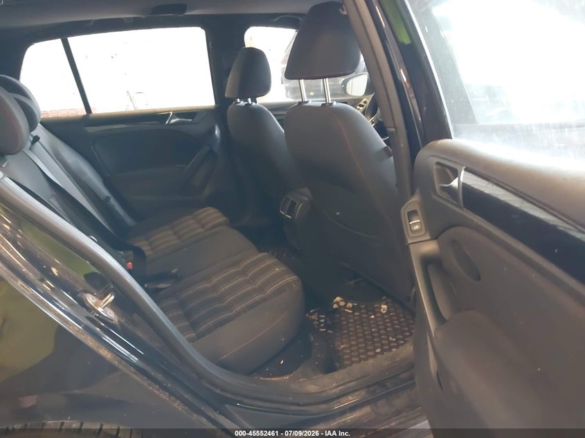 2013 Volkswagen Gti VIN WVWGD7AJ3DW126410 IAAI salvage auction — NORMAL WEAR, Clear (Michigan), sold $375 on 2026-07-28 (photo 8)