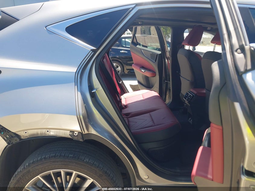 2022 Lexus Nx VIN JTJHKCEZ8N2003047 IAAI salvage auction — FRONT & REAR, Salvage Title, sold $24,700 on 2026-07-19 (photo 8)