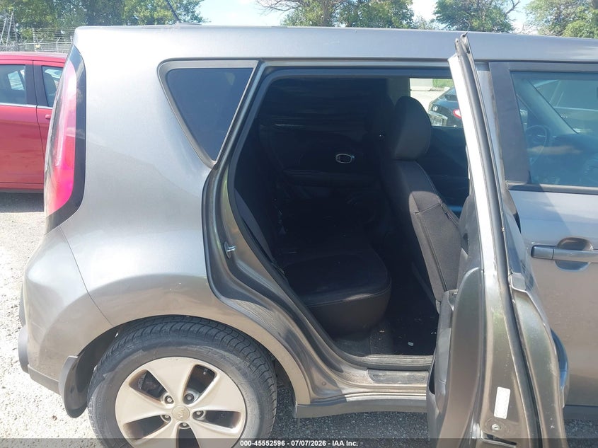 2016 Kia Soul VIN KNDJN2A21G7352300 IAAI salvage auction — NORMAL WEAR, Salvage (Idaho), sold $600 on 2026-07-30 (photo 8)