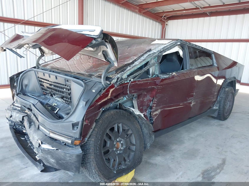 2024 Tesla Cybertruck VIN 7G2CEHED8RA000054 IAAI salvage auction — FRONT END, Salvage Title, sold $8,900 on 2026-08-25 (photo 6)