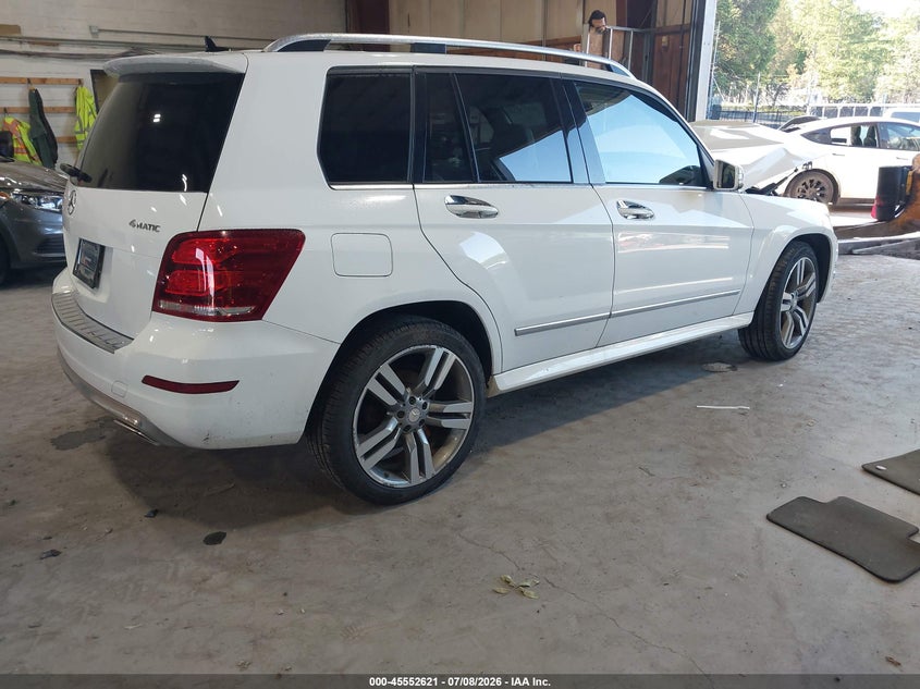 2014 Mercedes-benz Glk-klasse VIN WDCGG8JB2EG318199 IAAI salvage auction — LEFT FRONT, Salvage Title, sold $3,950 on 2026-08-12 (photo 4)