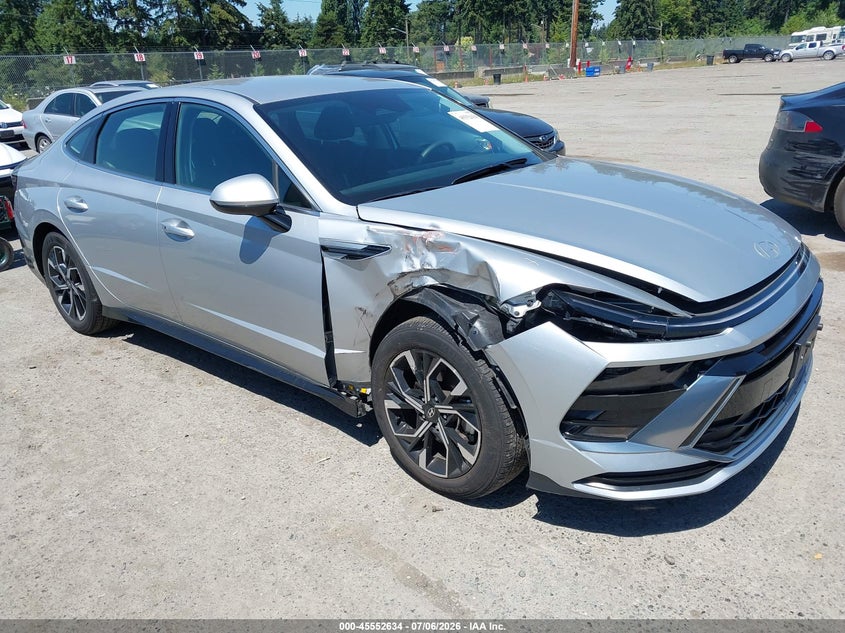 2025 Hyundai Sonata VIN KMHL64JA7SA478502 IAAI salvage auction — RIGHT FRONT, Salvage Title, sold $11,750 on 2026-07-08 (photo 1)