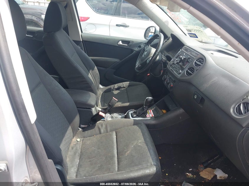 2014 Volkswagen Tiguan VIN WVGAV3AX0EW602027 IAAI salvage auction — NORMAL WEAR, Nrc Lienholder Repossession Paperwork (Texas), sold $25 on 2026-07-29 (photo 5)