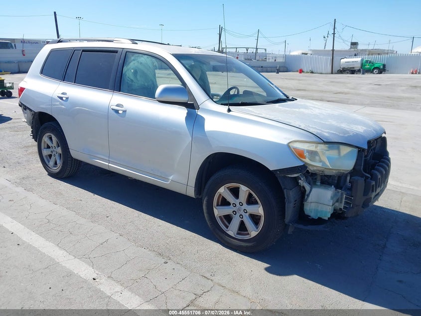 2008 Toyota Highlander VIN JTEDS41A582019293 IAAI salvage auction — FRONT & REAR, Salvage (California), sold $775 on 2026-07-18 (photo 1)