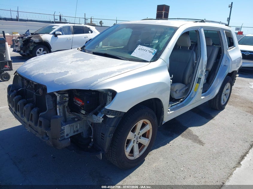 2008 Toyota Highlander VIN JTEDS41A582019293 IAAI salvage auction — FRONT & REAR, Salvage (California), sold $775 on 2026-07-18 (photo 6)