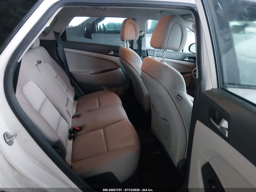2016 Hyundai Tucson VIN KM8J3CA23GU137767 IAAI salvage auction — WATER/FLOOD, Salvage (Texas), sold $2,250 on 2026-08-01 (photo 8)