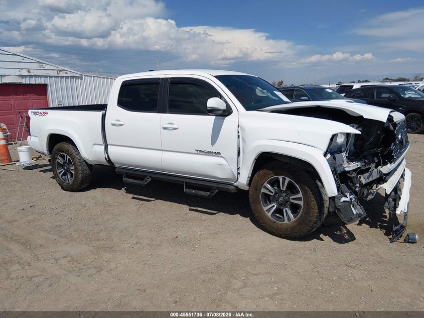 2018 Toyota Tacoma VIN 3TMDZ5BN4JM053988 — IAAI salvage auction photo