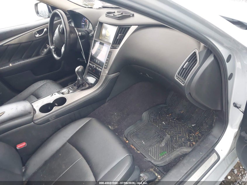 2014 Infiniti Q50 VIN JN1BV7AP6EM685378 IAAI salvage auction — NORMAL WEAR, Clear (New York), sold $1,950 on 2026-07-14 (photo 5)
