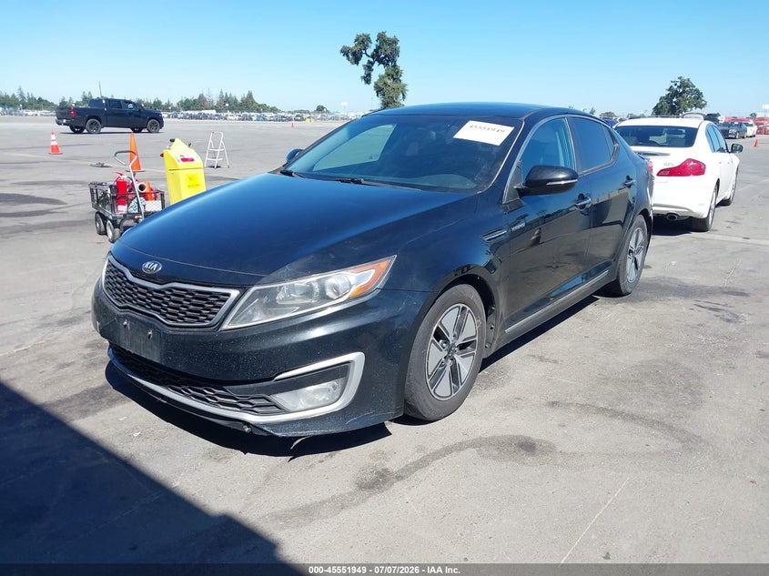 2013 Kia Optima VIN KNAGM4AD5D5056100 IAAI salvage auction — NORMAL WEAR, Salvage Title - Dealer (California), sold $400 on 2026-07-28 (photo 2)