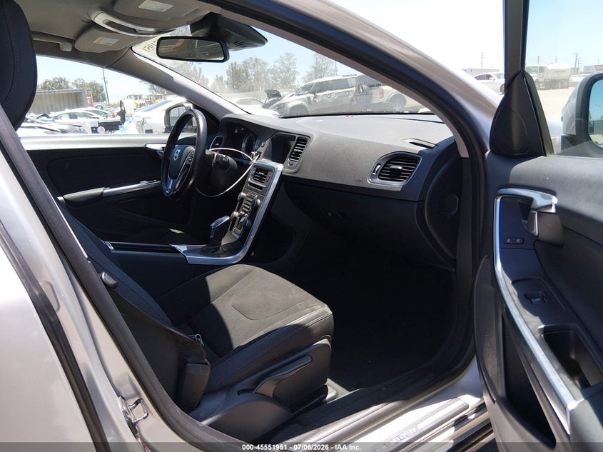 2013 Volvo S60 VIN YV1612FS9D1231260 IAAI salvage auction — LEFT SIDE, Salvage (California), sold $825 on 2026-08-17 (photo 5)