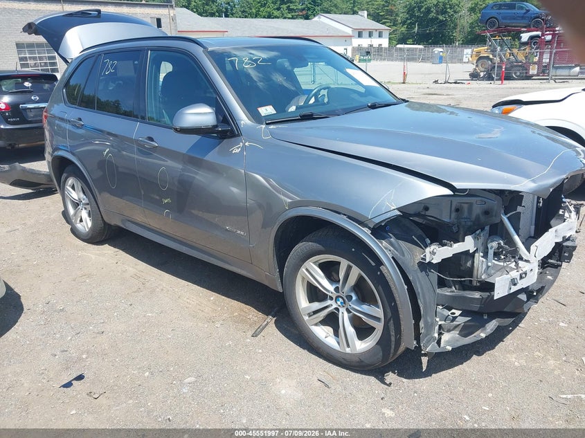 2017 BMW X5 VIN 5UXKR0C32H0V73383 IAAI salvage auction — FRONT END, Salvage (Massachusetts), sold $5,900 on 2026-07-22 (photo 1)
