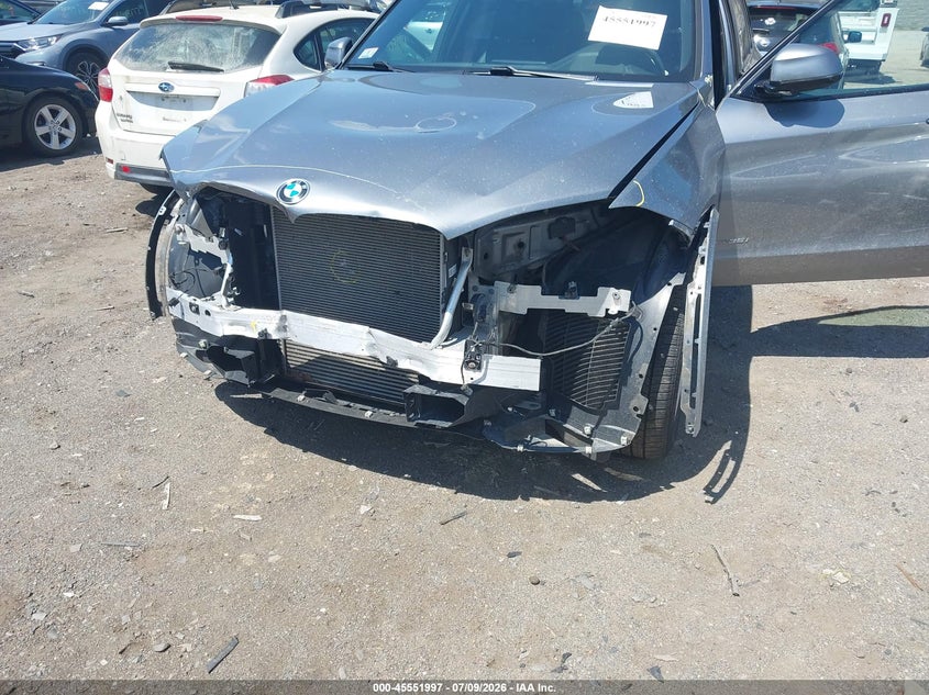 2017 BMW X5 VIN 5UXKR0C32H0V73383 IAAI salvage auction — FRONT END, Salvage (Massachusetts), sold $5,900 on 2026-07-22 (photo 6)