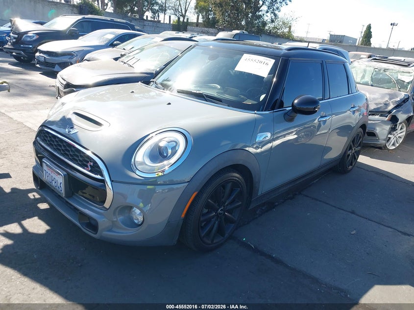 2016 Mini Hard top VIN WMWXU3C52G2D27669 IAAI salvage auction — REAR END, Wait Title, sold $3,750 on 2026-08-19 (photo 2)