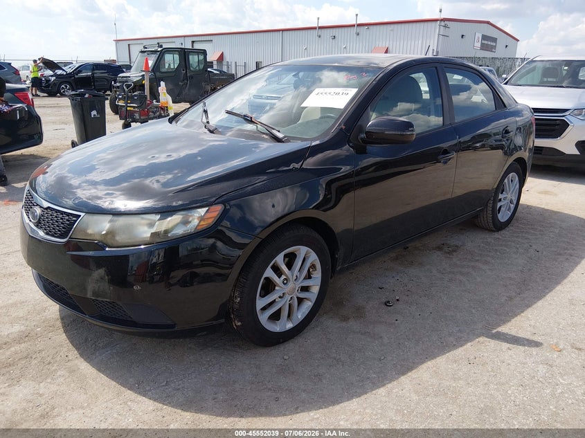 2012 Kia Forte VIN KNAFU4A22C5585383 IAAI salvage auction — HAIL, Salvage Title, sold $400 on 2026-07-31 (photo 2)