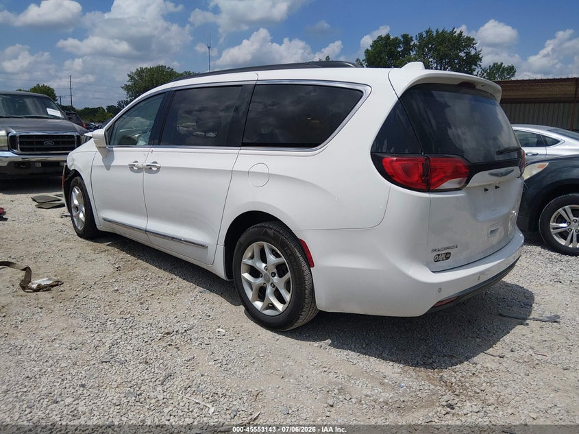 2017 Chrysler Pacifica VIN 2C4RC1BG4HR809906 IAAI salvage auction — FRONT END, Wait Title, sold $1,450 on 2026-10-14 (photo 3)