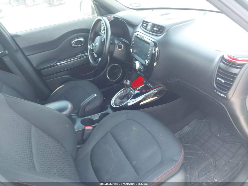 2018 Kia Soul VIN KNDJP3A50J7601655 IAAI salvage auction — NORMAL WEAR, Original (Texas), sold $1,000 on 2026-07-22 (photo 5)