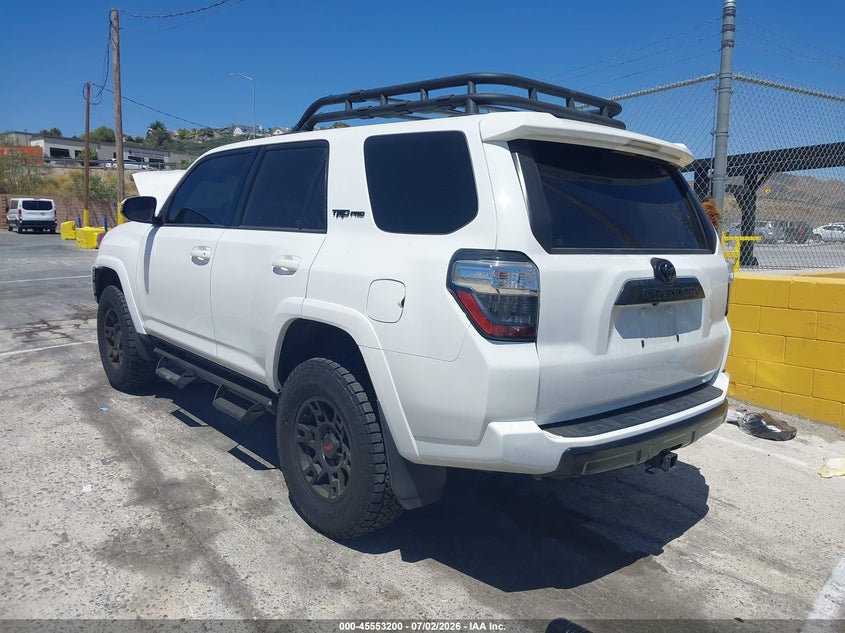 2023 Toyota 4runner VIN JTELU5JR5P6167694 IAAI salvage auction — RIGHT FRONT, Salvage Title, sold $20,400 on 2026-07-31 (photo 3)