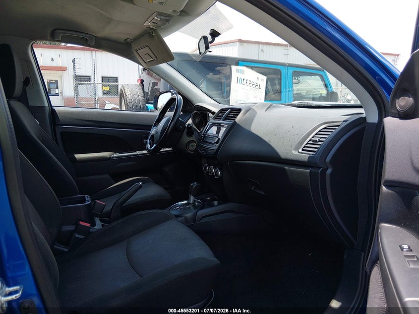 2017 Mitsubishi Outlander VIN JA4AP3AU9HZ065496 IAAI salvage auction — FRONT END, Salvage (North Carolina), sold $725 on 2026-07-29 (photo 5)