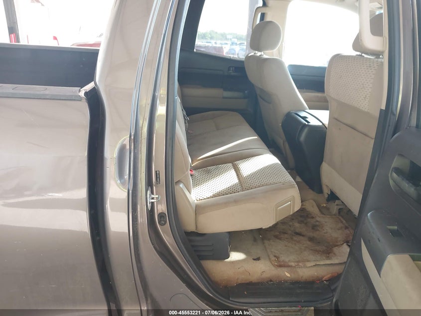 2010 Toyota Tundra VIN 5TFRY5F12AX075420 IAAI salvage auction — NORMAL WEAR, Original (Texas), sold $3,125 on 2026-07-31 (photo 8)