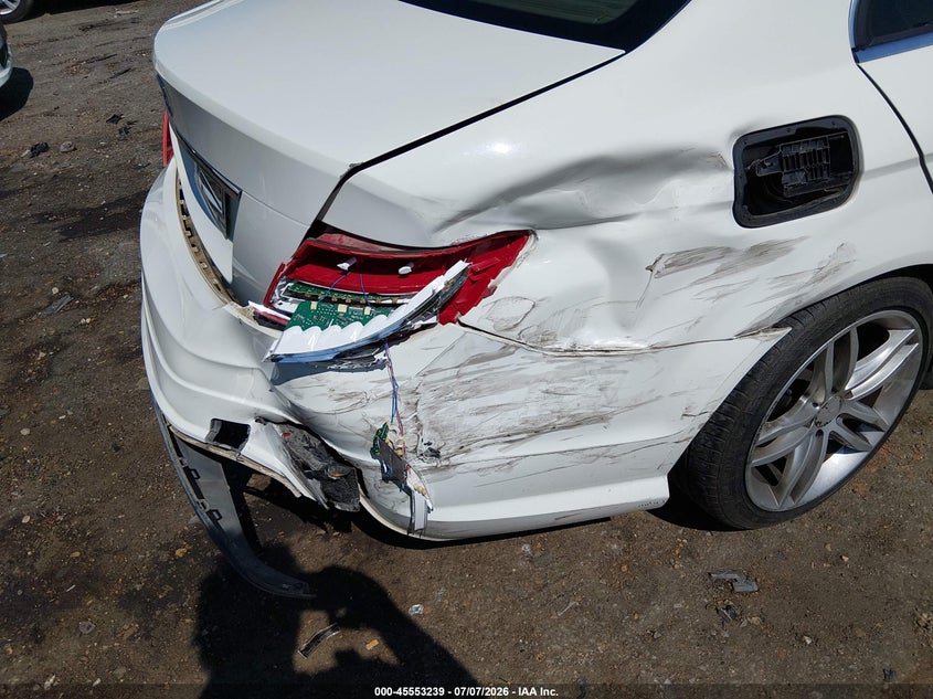 2012 Mercedes-benz C-klasse VIN WDDGF4HB2CA626499 IAAI salvage auction — RIGHT REAR, Salvage (Mississippi), sold $1,800 on 2026-08-05 (photo 6)