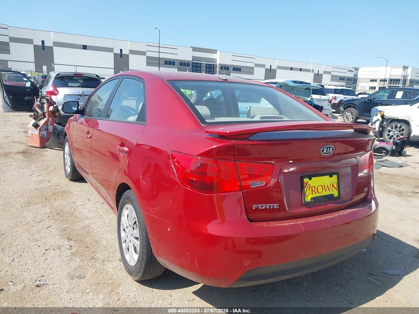 2010 Kia Forte VIN KNAFU4A24A5065361 IAAI salvage auction — SIDE, Salvage (Texas), sold $550 on 2026-07-28 (photo 3)