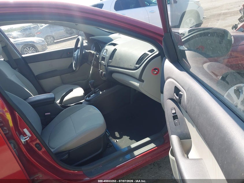 2010 Kia Forte VIN KNAFU4A24A5065361 IAAI salvage auction — SIDE, Salvage (Texas), sold $550 on 2026-07-28 (photo 5)