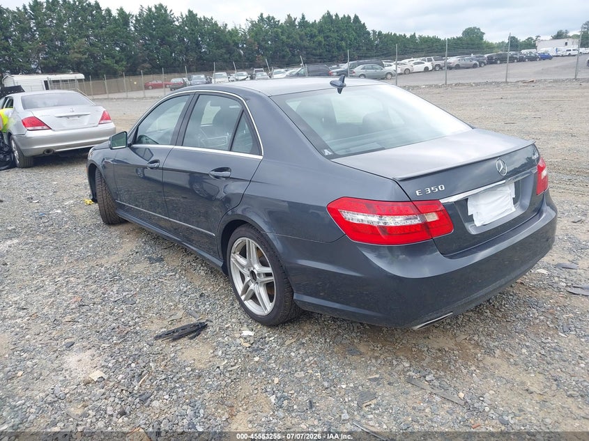 2013 Mercedes-benz E-klasse VIN WDDHF8JB4DA687165 IAAI salvage auction — NORMAL WEAR, Clear (Virginia), sold $1,650 on 2026-07-17 (photo 3)