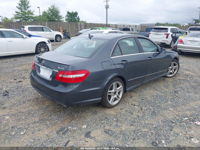 2013 Mercedes-benz E-klasse VIN WDDHF8JB4DA687165 IAAI salvage auction — NORMAL WEAR, Clear (Virginia), sold $1,650 on 2026-07-17 (photo 4)