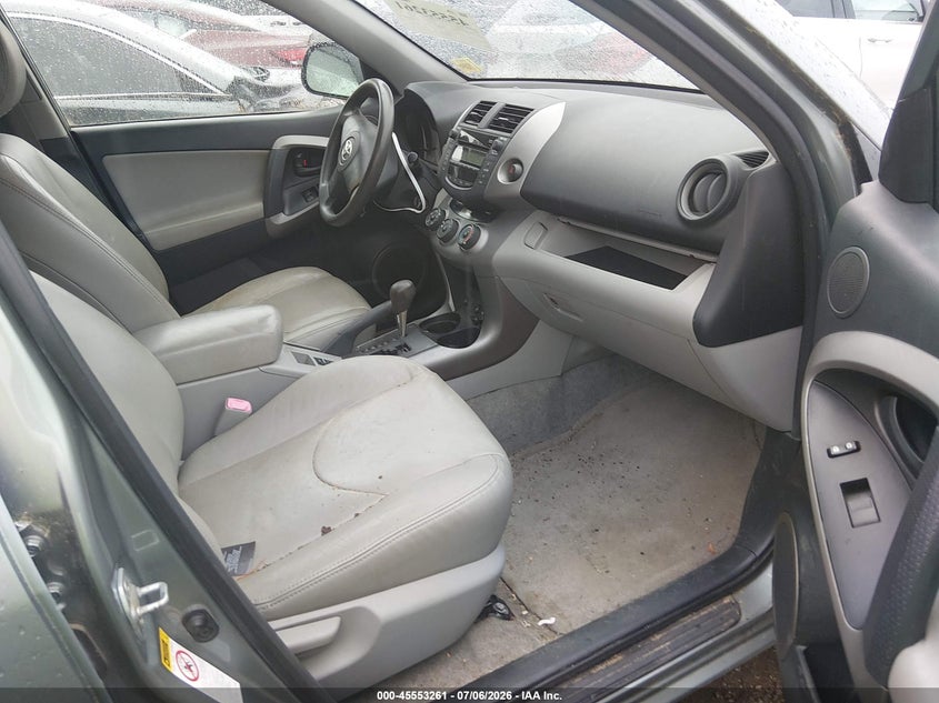 2008 Toyota Rav4 VIN JTMZD33V585094735 IAAI salvage auction — NORMAL WEAR, Clear (Massachusetts), sold $1,050 on 2026-07-21 (photo 5)