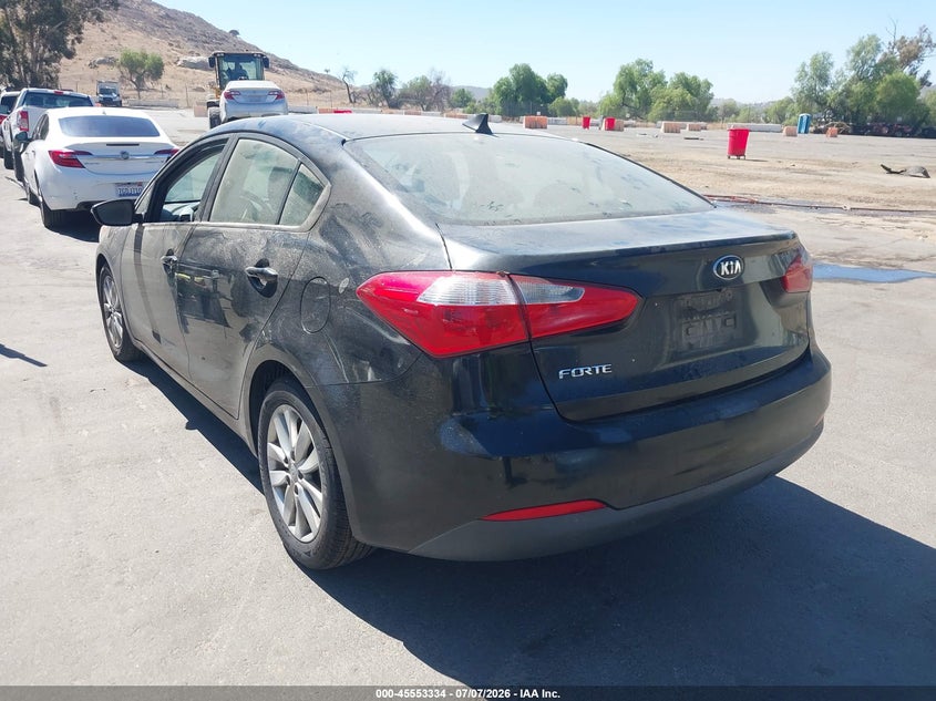 2016 Kia Forte VIN KNAFX4A63G5594898 IAAI salvage auction — NORMAL WEAR, Clear - Dealer Only (California), sold $750 on 2026-07-28 (photo 3)