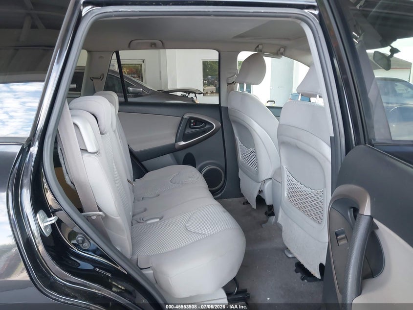 2007 Toyota Rav4 VIN JTMZK31V776007371 IAAI salvage auction — NORMAL WEAR, Clear (Florida), sold $600 on 2026-07-29 (photo 8)
