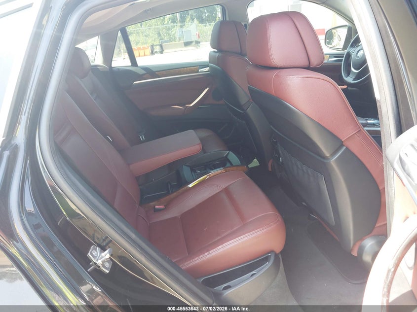 2010 BMW X6 VIN 5UXFG4C5XAL226131 IAAI salvage auction — NORMAL WEAR, Clear (Virginia), sold $725 on 2026-07-28 (photo 8)