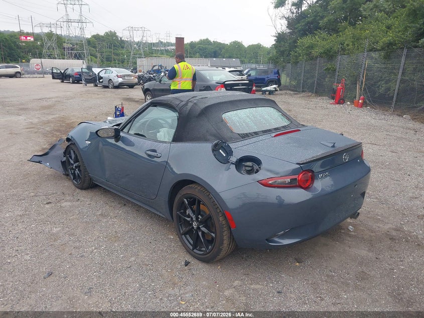 2022 Mazda Mx-5 VIN JM1NDAC75N0504477 IAAI salvage auction — FRONT END, Salvage (Pennsylvania), sold $3,950 on 2026-07-11 (photo 3)