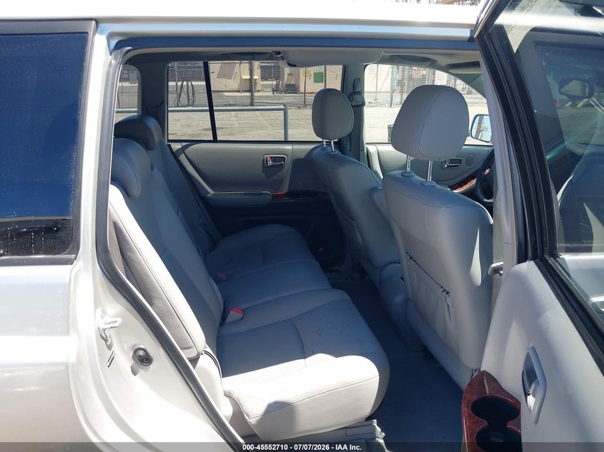 2005 Toyota Highlander VIN JTEDP21A950064833 IAAI salvage auction — LEFT SIDE, Salvage (California), sold $875 on 2026-07-23 (photo 8)